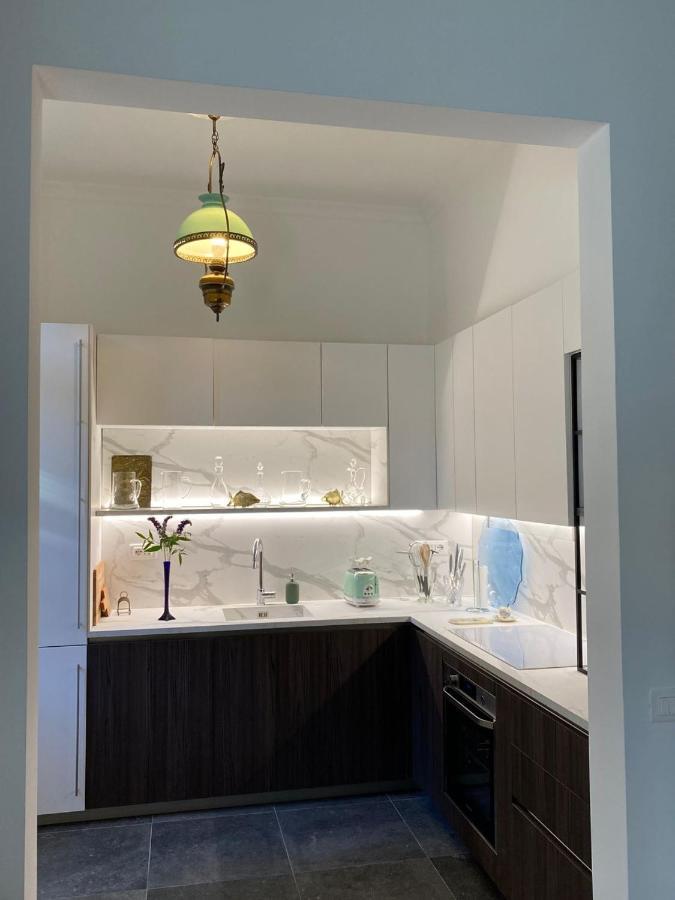 Charming Apt In San Frediano Apartment ฟลอเรนซ์ ภายนอก รูปภาพ